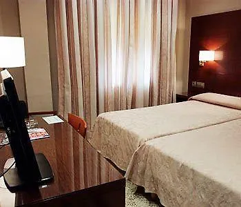 Ramon Berenguer IV Hotel Lleida 2*,